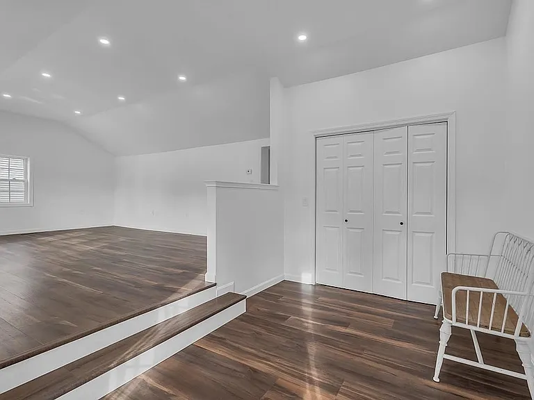 297 Elm St — Photo 5