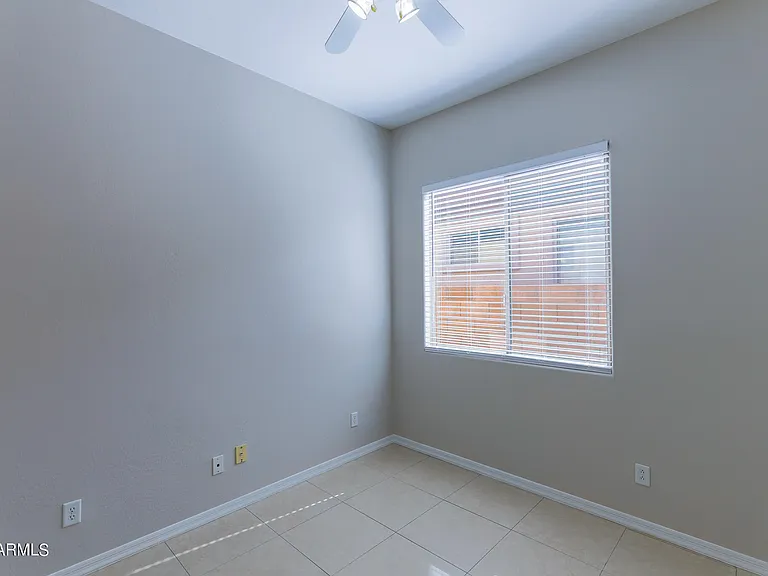 3433 W Languid Ln — Photo 23