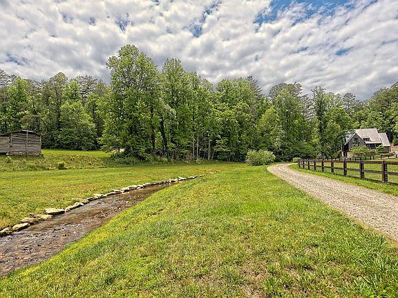 173rd image of 3622 Sandy Ford Rd