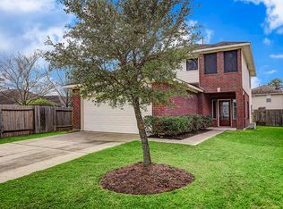 11203 Hemington Dr, Tomball, TX 77375