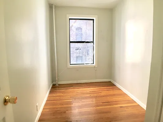 Rented by Compass | media 11