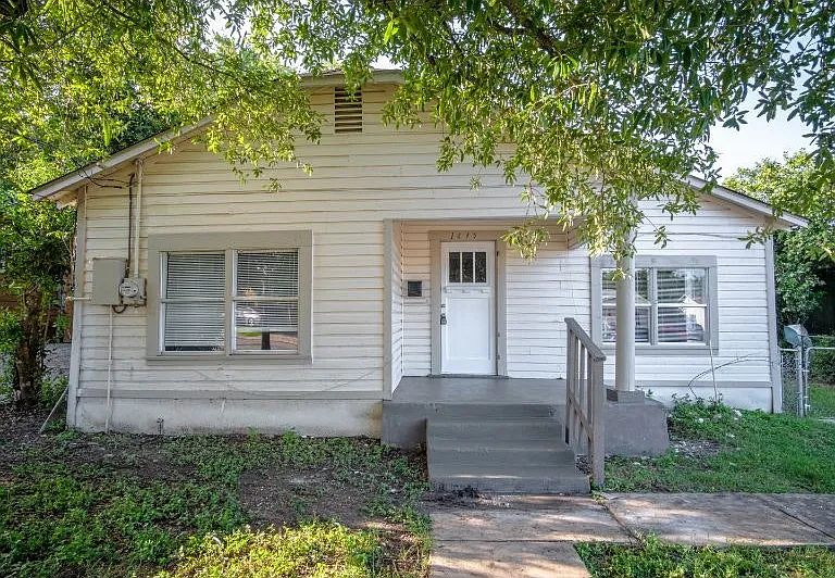 1435 Gibbs St — Photo 1