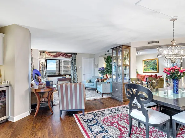 1633 North Prospect AVENUE #8E-8F, Milwaukee, WI 53202