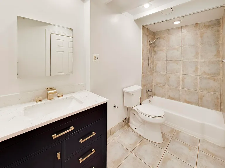 3014 Dent Pl NW #4E — Photo 13