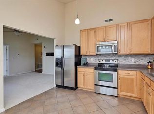 1932 Piedmont Cir, Saint Charles, MO 63304