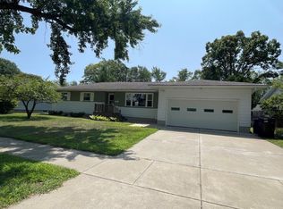 1433 Cornell Rd, Muskegon, MI 49441