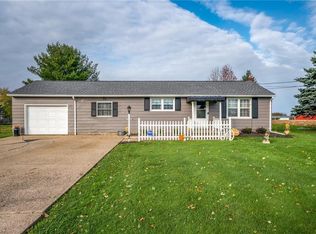 6395 Easton St, Louisville, OH