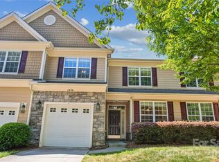 1046 Silver Gull Dr, Tega Cay, SC 29708
