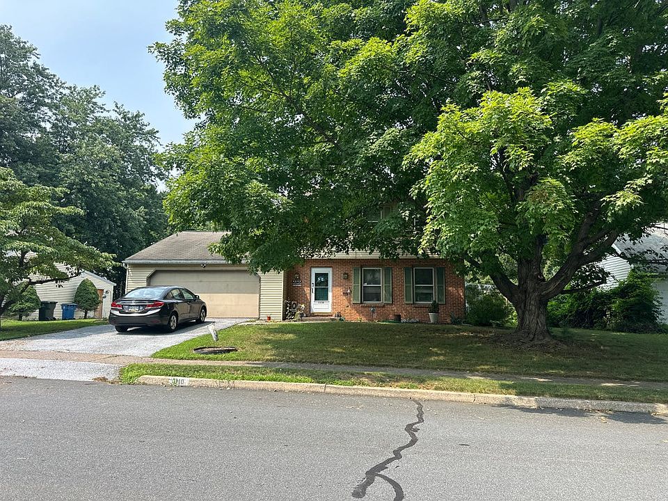 1st image of 1110 Floribunda Ln