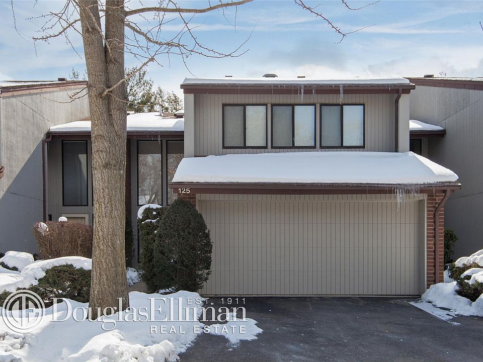 1st image of 125 Foxwood Dr