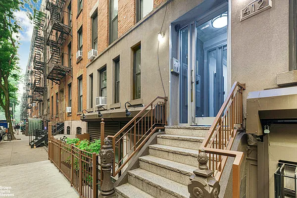 Rented by Brown Harris Stevens | media 22