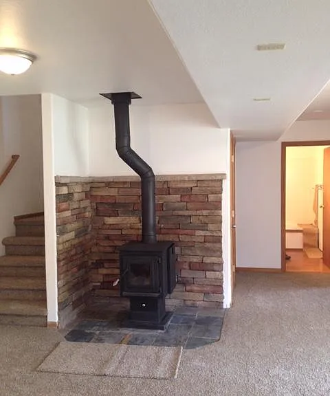 156 Silver Springs Rd — Photo 4