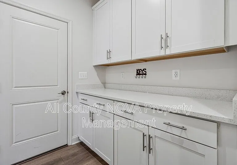 11010 N Riding Rd — Photo 17