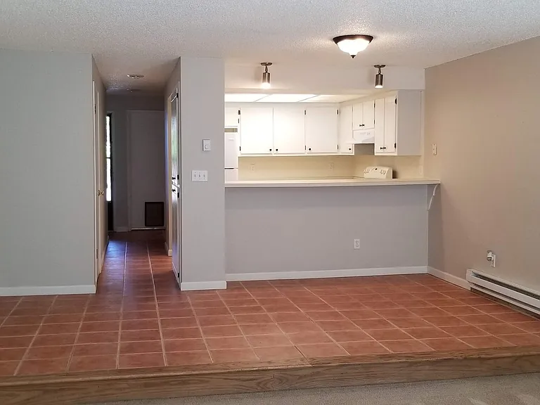 261 Shepard Way NW — Photo 8