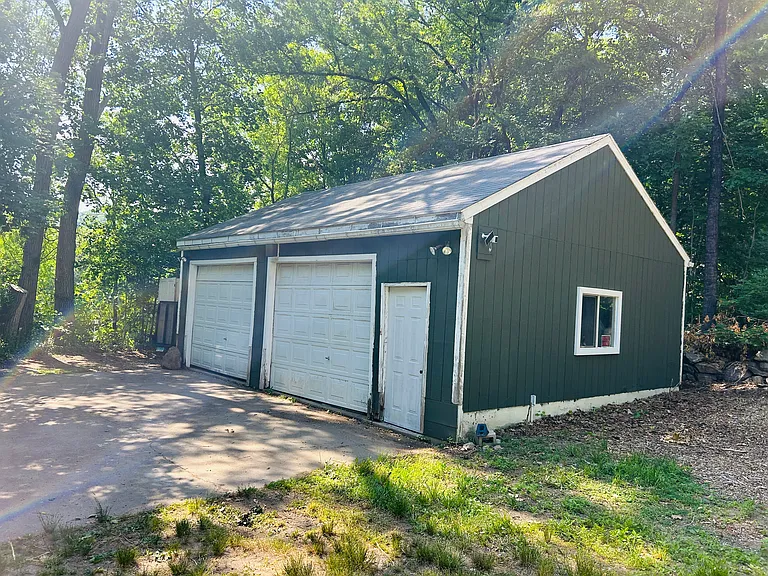 4 Hillside Pl — Photo 22