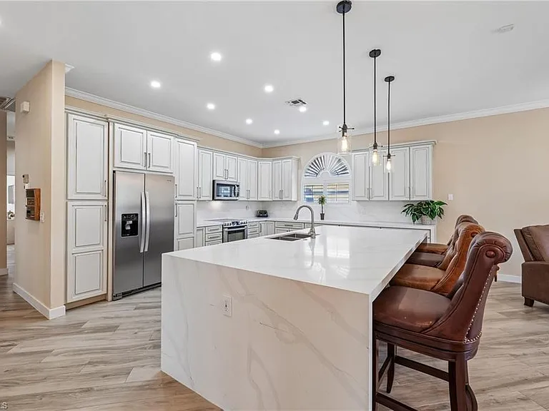 8868 Lely Island Cir — Photo 10