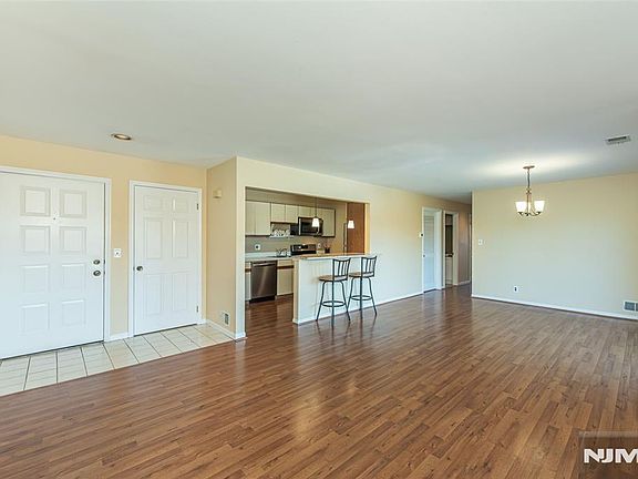 3rd image of 50 Lindsley Road #53