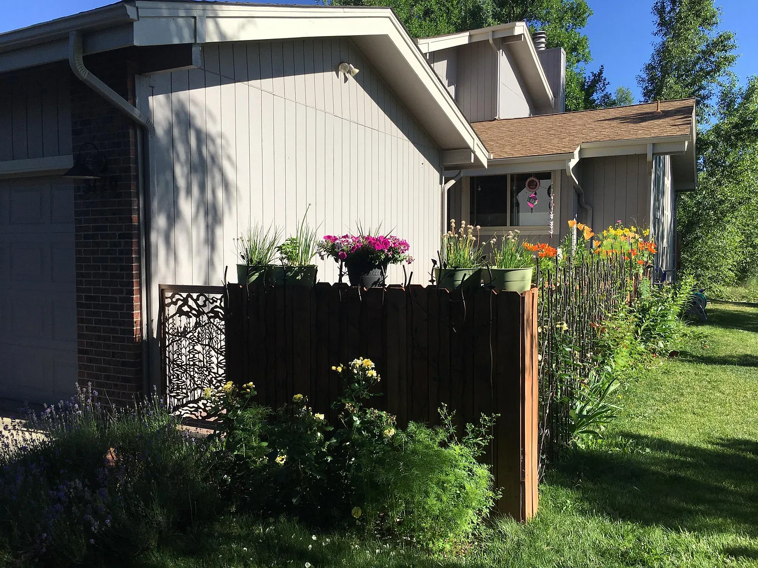 1 bed, 2562 sqft, $1,100 — Photo 3