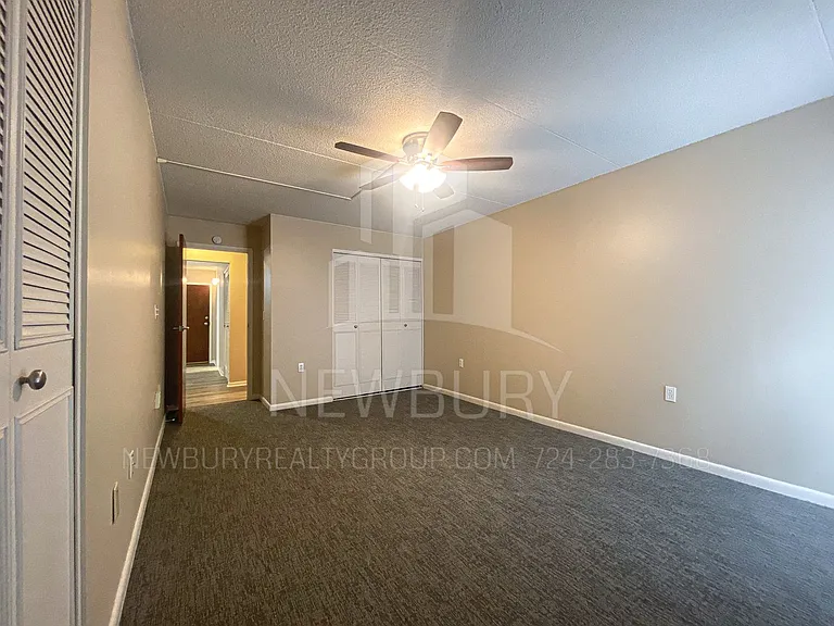 530 N Main Street - The Townhouse. — Photo 43