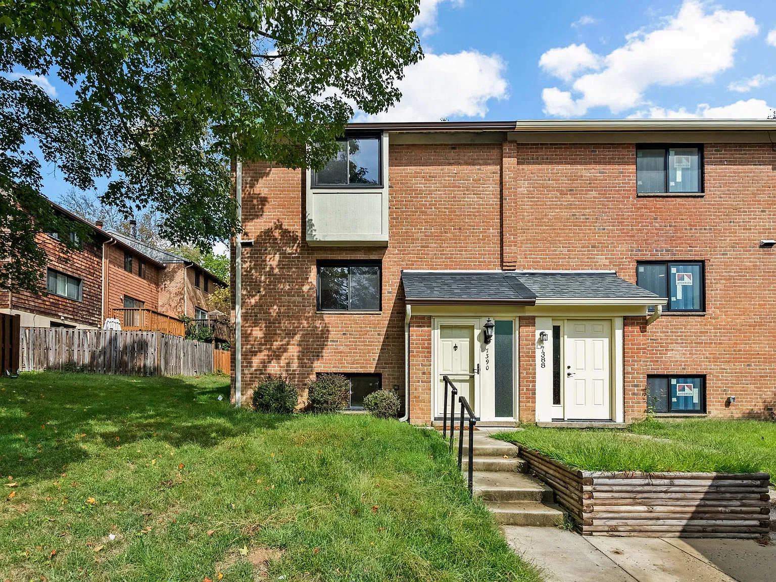 7390 Hickory Log Cir — Photo 1