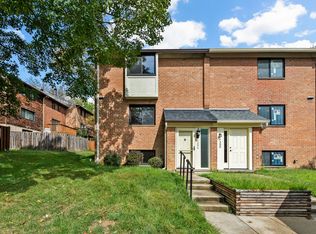 7390 Hickory Log Cir, Columbia, MD 21045
