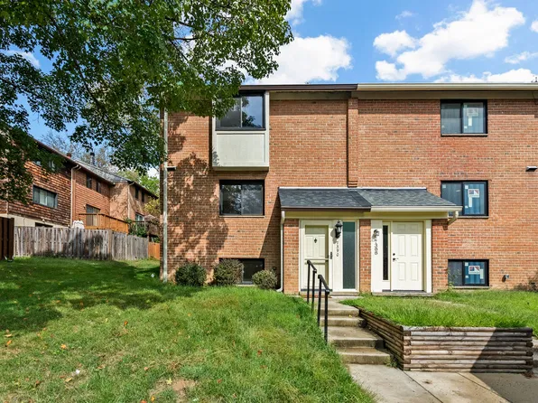 7390 Hickory Log Cir, Columbia, MD 21045
