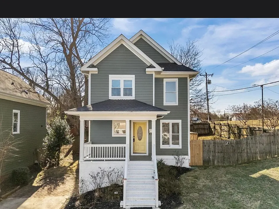 300 Worth St