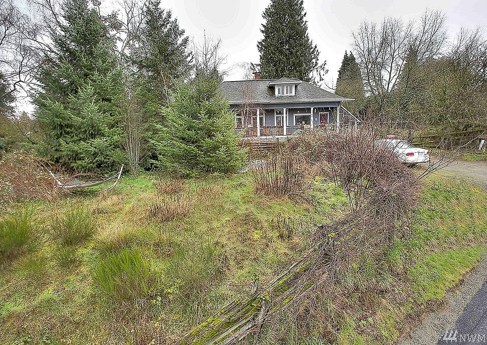 2nd image of 1102 E 40th St