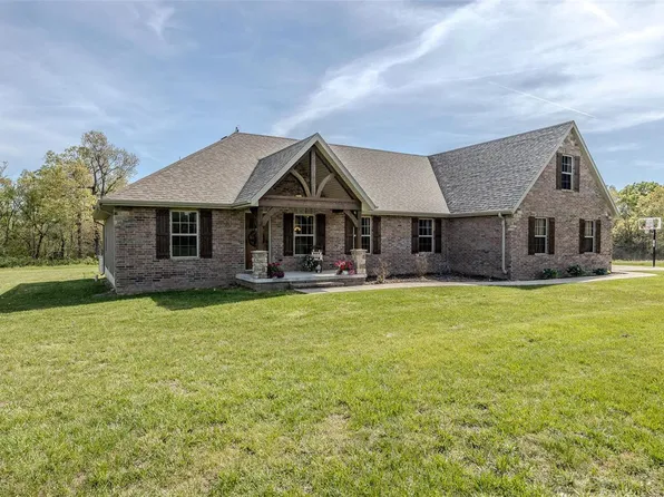 10496 Birch Rd, Phillipsburg, MO 65722