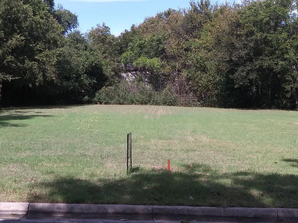 View of both lots