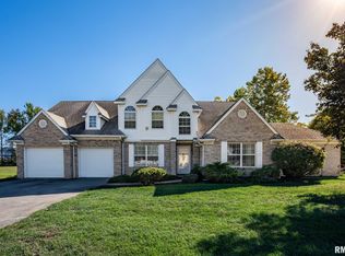 1713 Castleberry Dr, Marion, IL 62959