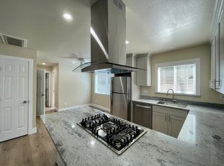 786 Elm St APT 2, San Carlos, CA 94070