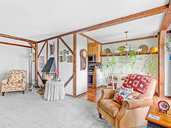 2nd image of 440 Neptune Ave APT 5F