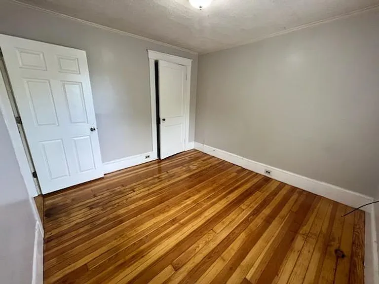 109 Rosedale Ave — Photo 6