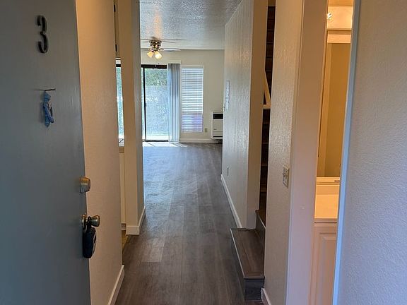 3rd image of 1736 Cable St APT 3