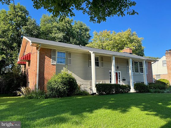 2nd image of 2504 Stirrup Ln
