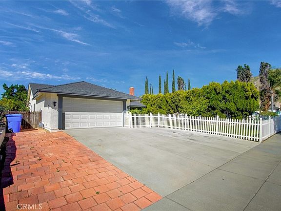 3rd image of 22400 Ladera St