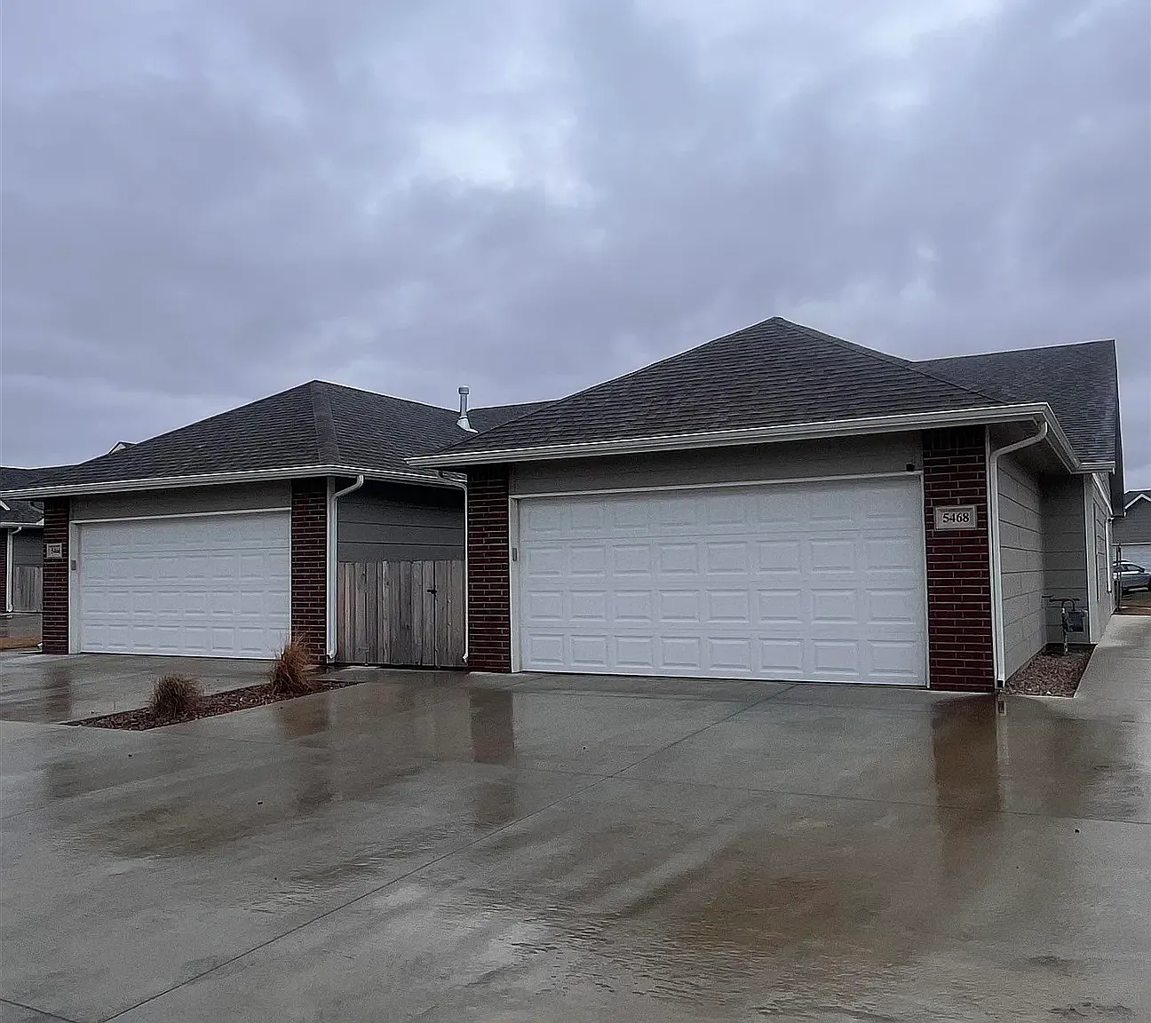 3 bed, 1180 sqft, $1,599 — Photo 1