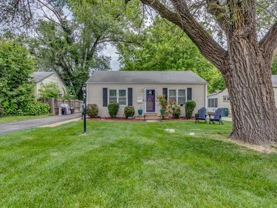 312 S Geyer Rd, Saint Louis, MO, 63122