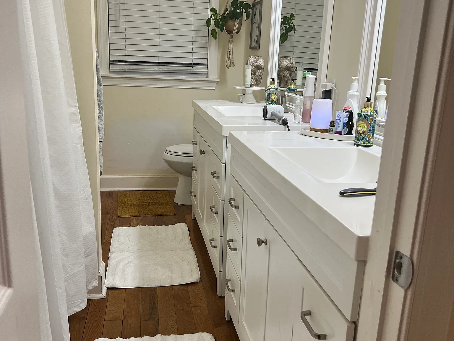 3 bed, 1400 sqft, $2,250 — Photo 3