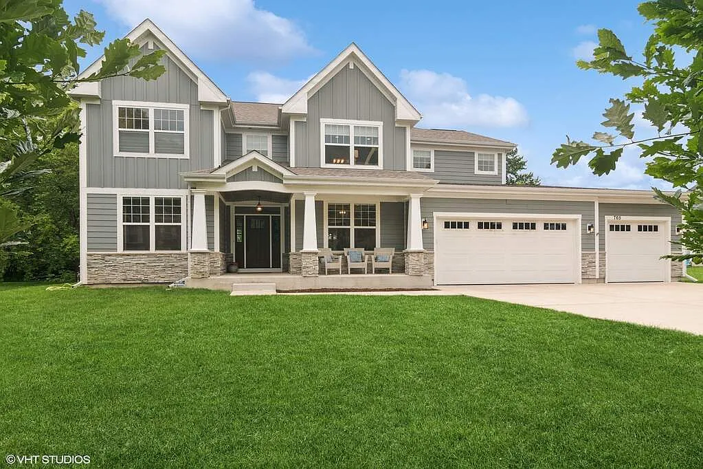 765 S White Willow Bay photo 1