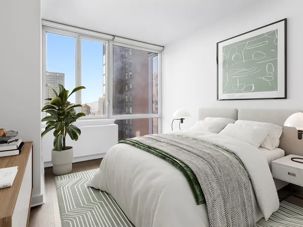 309 5th Avenue image 4 of 18