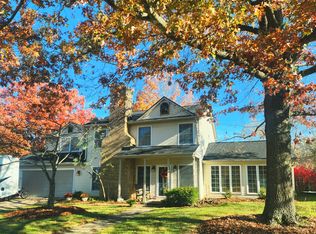 3300 Squire Oak Dr, Lexington, KY 40515