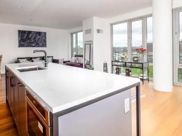 2 Shore Lane image 16 of 32