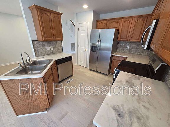 5th image of 112 Buena Vista Ct