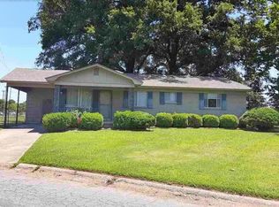 5201 N Woodland Dr, North Little Rock, AR 72117