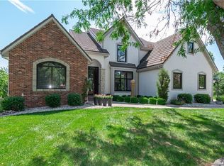 4313 NE Maplegate Ct, Lees Summit, MO 64064