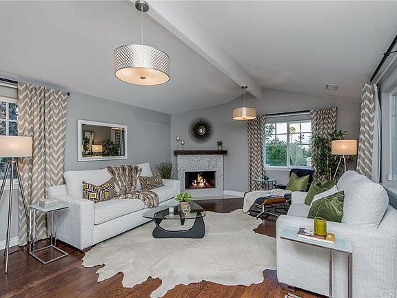 4th image of 3895 Berry Dr
