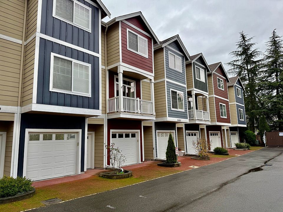 1st image of 21420 49th Ct W Unit 17