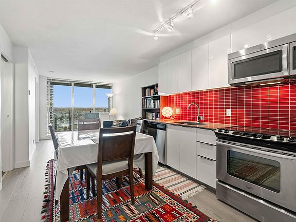 5th image of 1325 Rolston St #2303